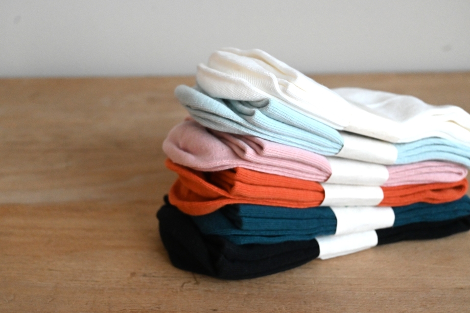 yahae sui /Organic Cotton Rubber Free Plain Socks