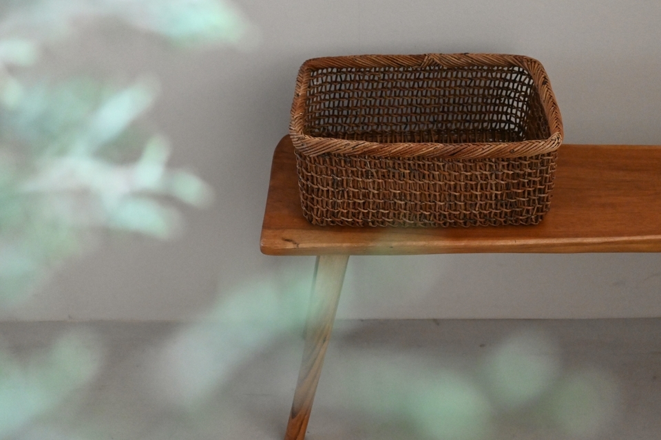 あけびのこだし編み収納かご