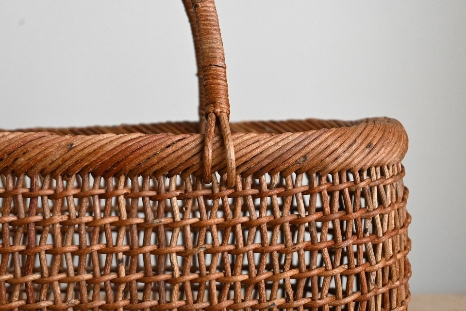 あけびの細目こだし編みバッグ 横長ロータイプ - ウェブショップ