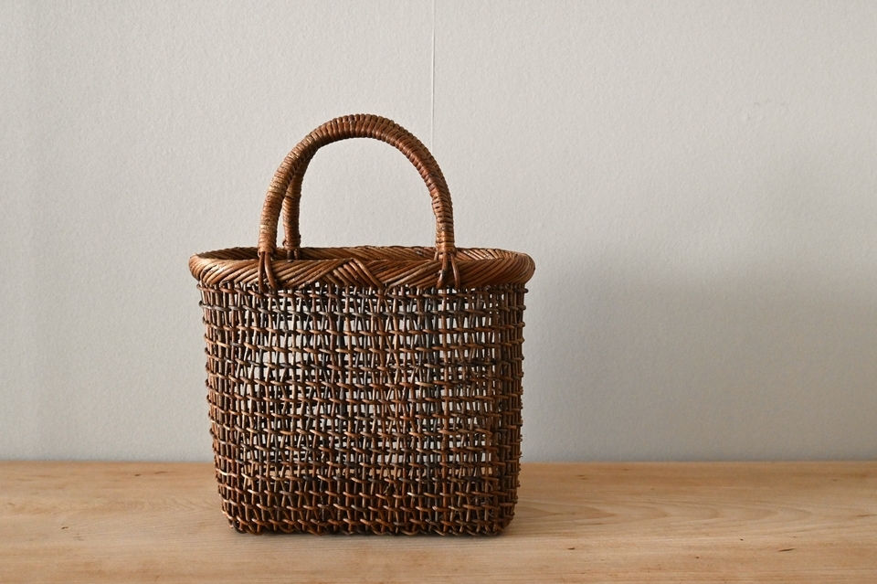 あけびの小さめ細目こだし編みバッグ