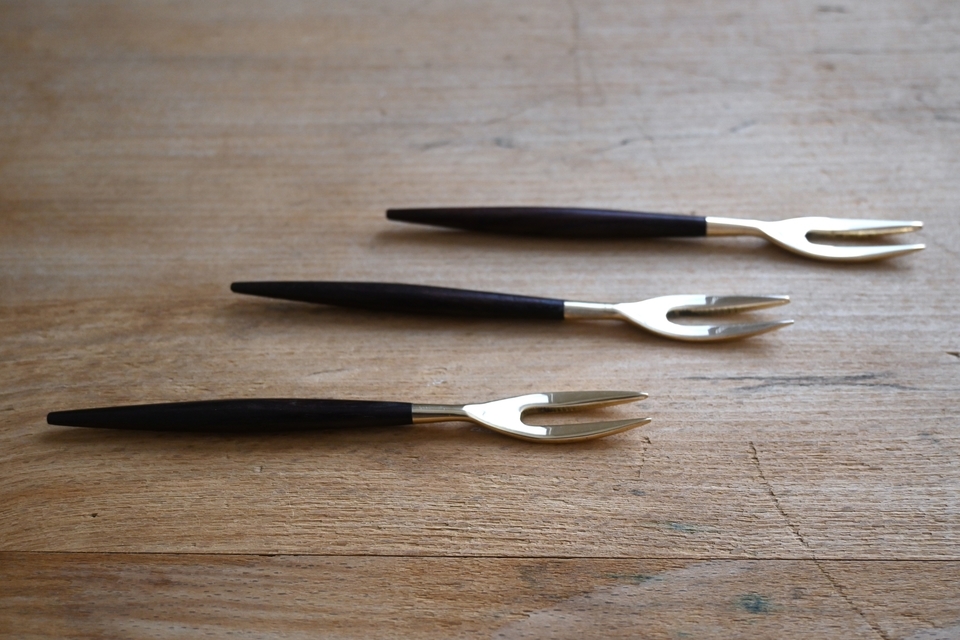 真鍮のデザートフォーク