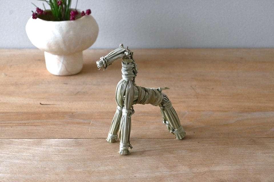 榊麻美植物研究所　馬の草飾り