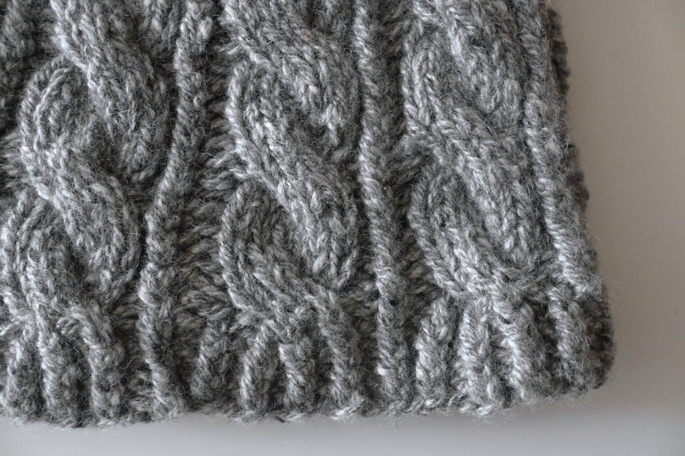 カシミヤケーブルニットキャップ（yourwear） - ウェブショップ