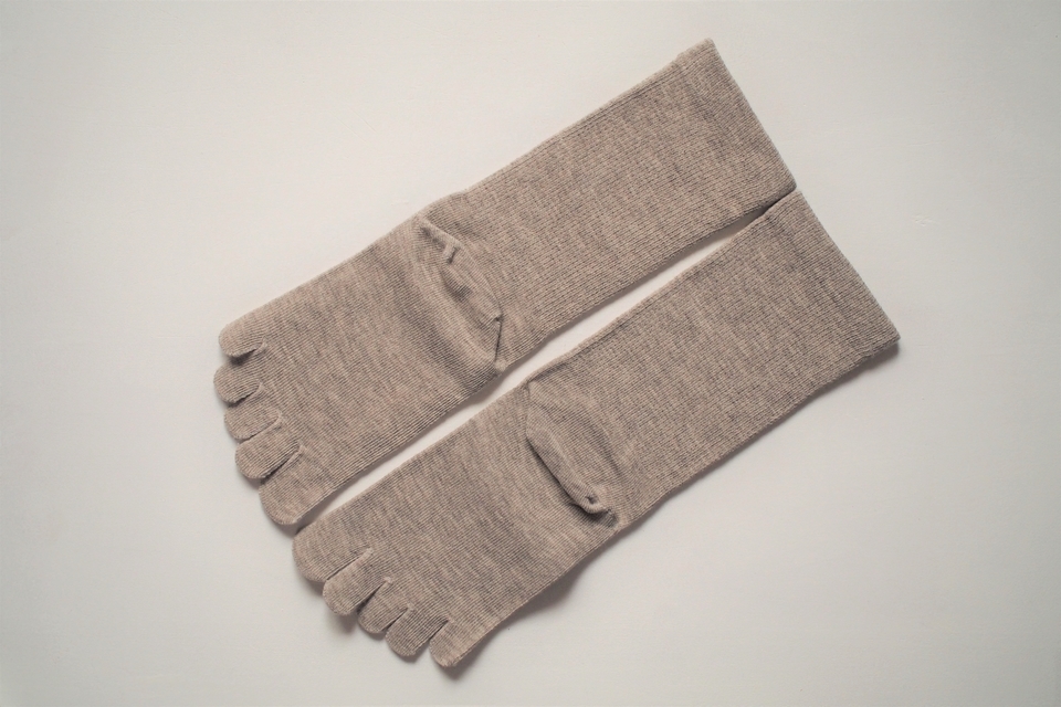 ヤクウールとオーガニックコットンの5本指ソックス