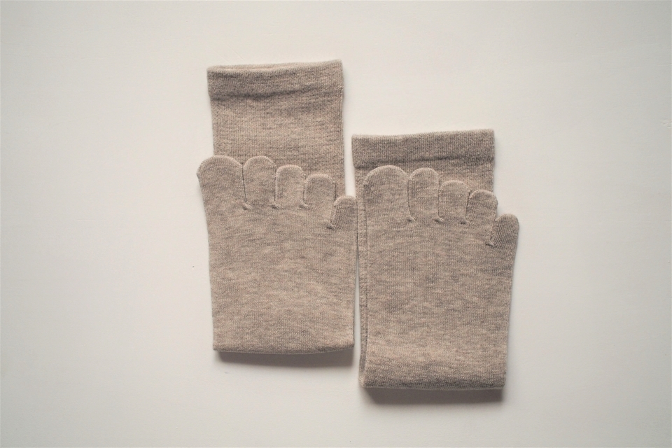 ヤクウールとオーガニックコットンの5本指ソックス