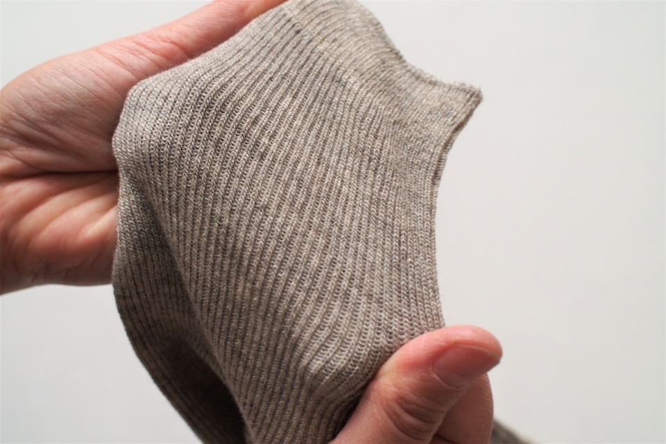 ヤクウールとオーガニックコットンのリブスパッツ