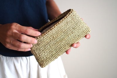 ヒロロのポーチ　