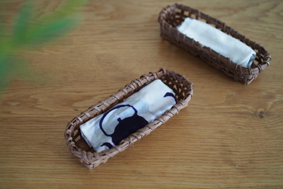 山葡萄のおしぼり入れ