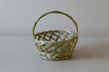 寒竹の手付きカゴ